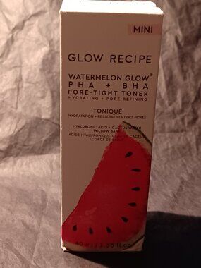 GLOW RECIPE - Watermelon Glow PHA & BHA Por Tight Toner